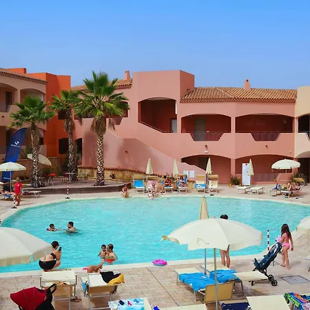 فندق Red Sun ايزولا روسا