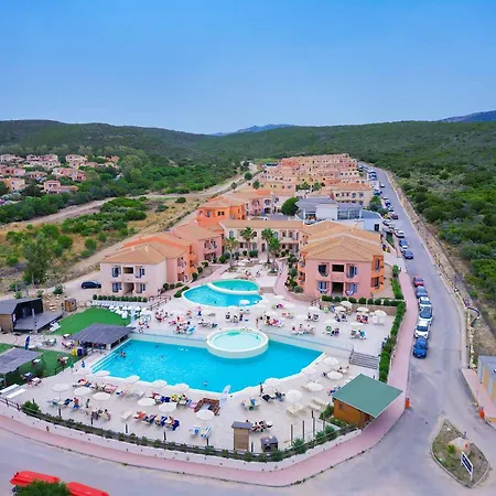 Red Sun 4* ايزولا روسا