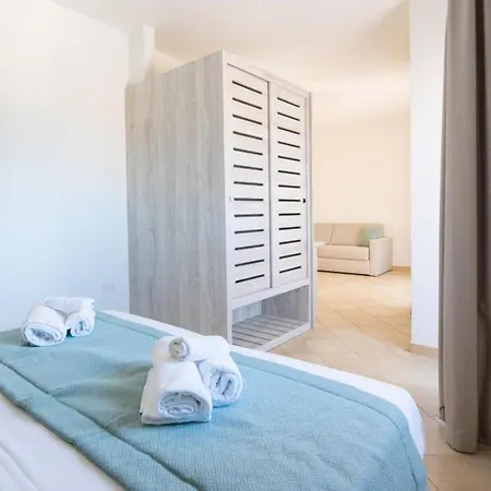 Red Sun 酒店 罗萨岛