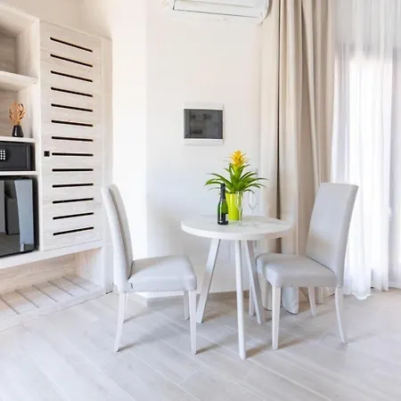 Red Sun ايزولا روسا