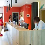 Hotel Red Sun
