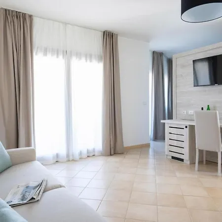 Hotel Red Sun Isola Rossa (Sassari)